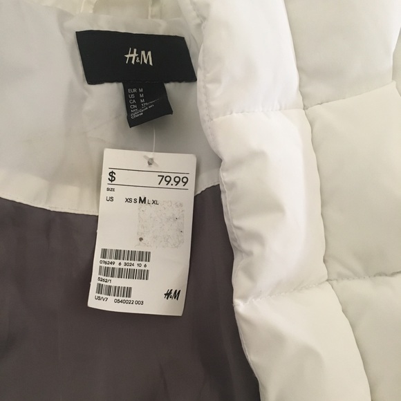 White puffy Jacket - Picture 3 of 4